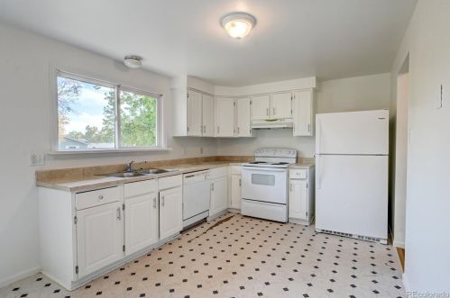 5290 Troy St, Denver CO  80239-5845 exterior