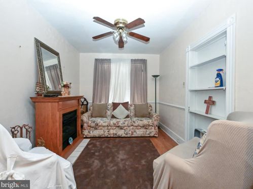 413 Howard Ave, Lancaster PA  17602-4419 exterior