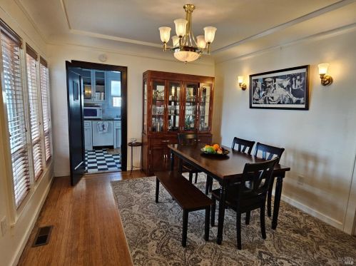 707 Standley St, Ukiah CA  95482-4224 exterior