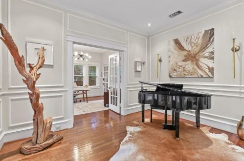 4332 Avondale Ave, Dallas TX  75219-3115 exterior