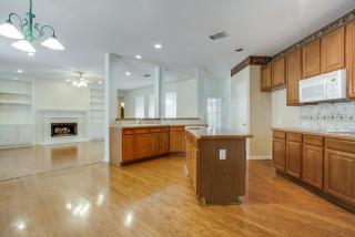 9708 Beck Dr, Plano TX  75025-5078 exterior