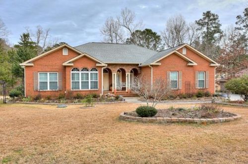 291 Fairway Dr, Mc Cormick, SC 29835-2801