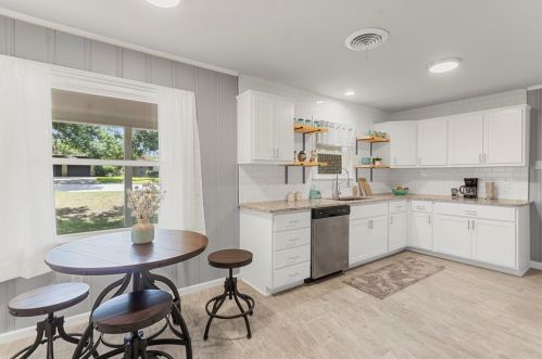 3821 Clayton Rd, Fort Worth TX  76116-9416 exterior