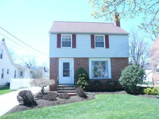 1288 Churchill Rd, Cleveland OH  44124-1308 exterior