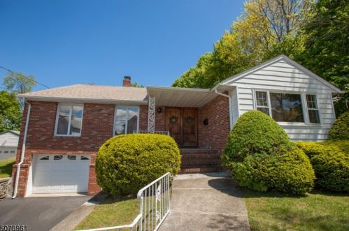 6 North St, Netcong, NJ 07857-1605