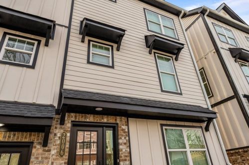 1991 Hollywood Rd, Atlanta GA  30318-1881 exterior