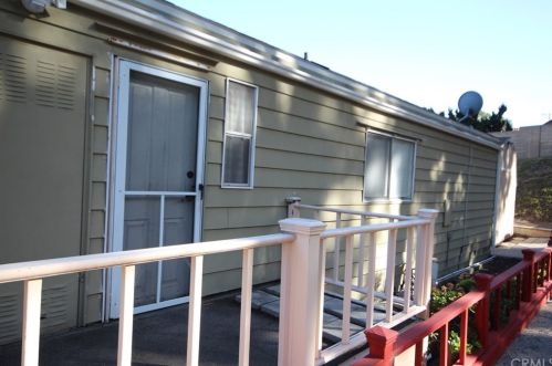 18601 Newland St, Huntington Beach CA  92646-1848 exterior