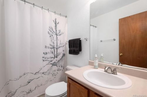 7813 Kalispell Cir, Englewood CO 80112-4647 exterior