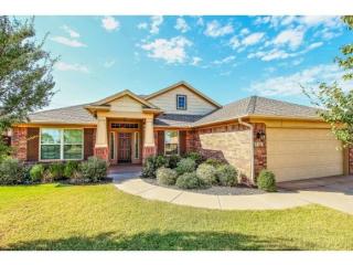 716 Carolyn Ridge Rd, Norman, OK 73071-9400