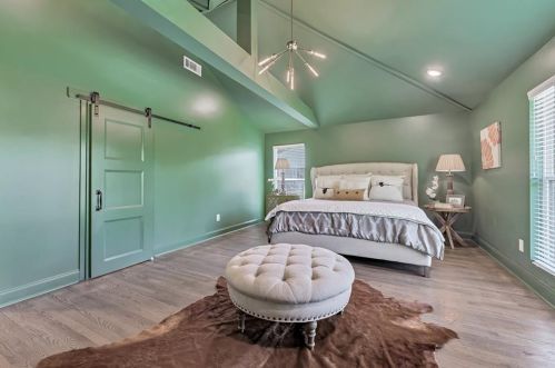1731 Arrowhead Trl, Atlanta GA  30345-4117 exterior
