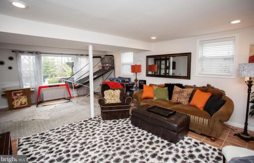 1173 Concord Dr, Tavistock NJ exterior