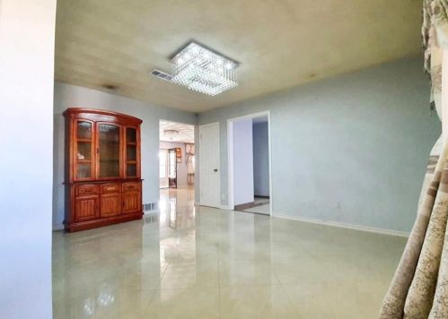 3216 Hillsdale Ln, Garland TX  75042-5538 exterior