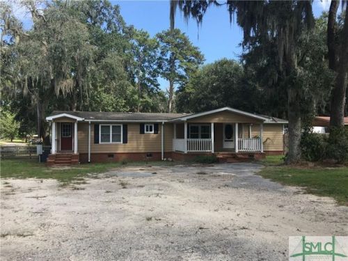 79 5th St, Midway GA  31320-6901 exterior