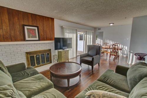 645 Hacienda St, Anaheim CA  92804-2656 exterior