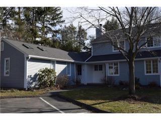 24 Willow Brook Rd, Glastonbury, CT 06033-1055