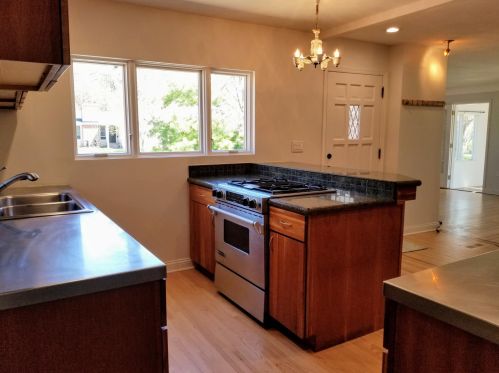 25 Hilltop Ln, Saint Paul MN  55116-2749 exterior