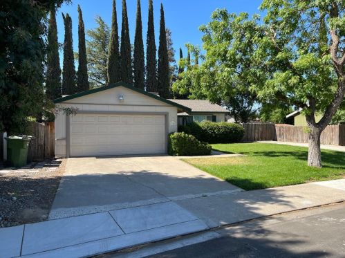 1708 Applegate Dr, Modesto, CA 95350-0426