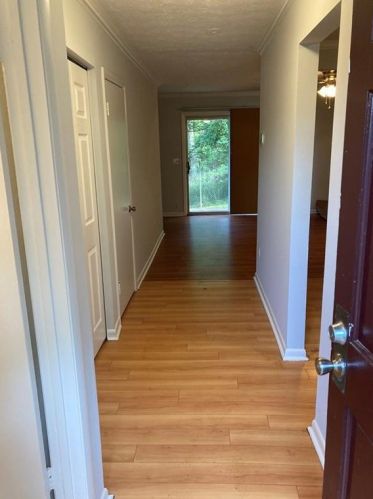 301 Stonecliff Ct, Stone Mountain, GA 30083-3085