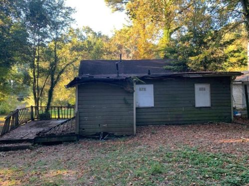 3363 Delmar Ln, Atlanta, GA 30331-1707
