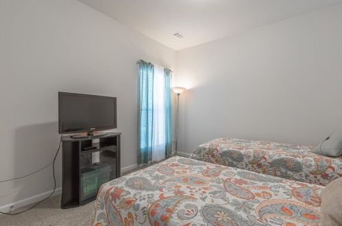 671 Lakeview Bend Cir, Jefferson GA  30549-7061 exterior