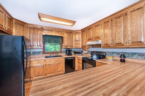 2415 Camp Rd, Big Canoe GA  30143-4925 exterior