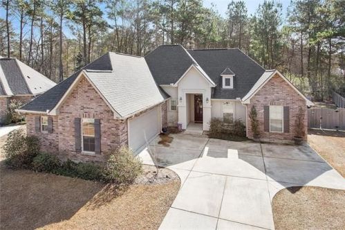 204 Jay Ln, Covington, LA 70433-7901