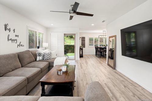 92-1523 Makakilo Dr, Kapolei, HI 96707