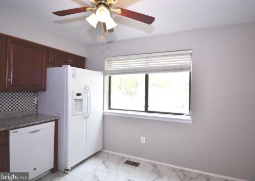 7106 Winter Rose Path, Columbia MD  21045-5129 exterior