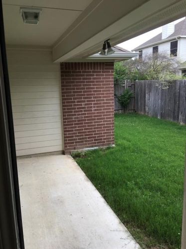 7740 Summerbrook Cir, Fort Worth, TX 76137-5464
