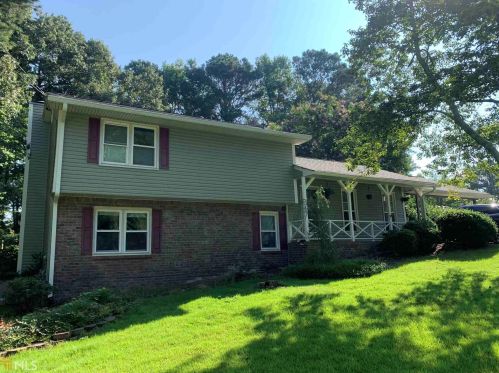 2009 Lost Forest Ln, Conyers, GA 30094-6122
