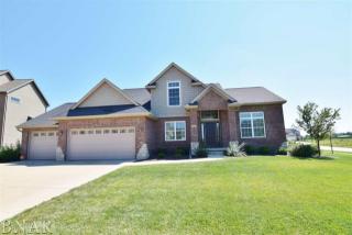 1413 Winterberry Cir, Bloomington, IL 61705-8001