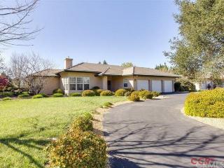 3051 Cielo Grande, Atascadero, CA 93422-1554