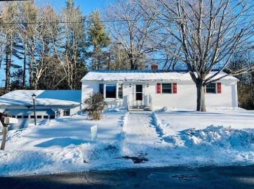 58 Farmer Dr, Laconia, NH 03249-7532