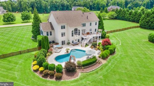 42064 Panorama Pl, Leesburg, VA 20176-5487