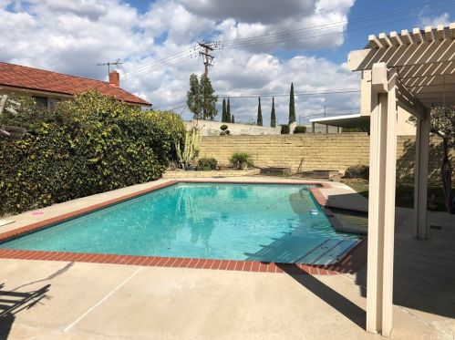 1404 Westmoreland Dr, Montebello, CA 90640-1812