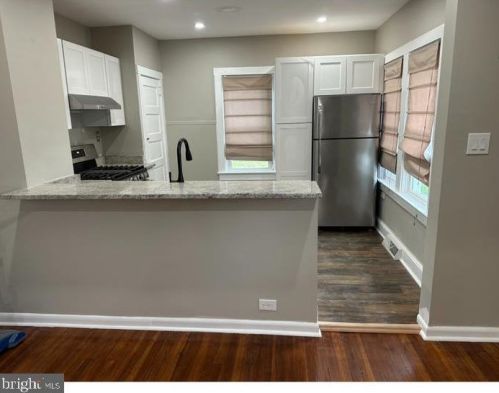 332 Merchant St, Camden NJ  08106-1056 exterior