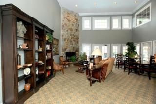 2815 Greenridge Dr, Houston TX  77057-5450 exterior