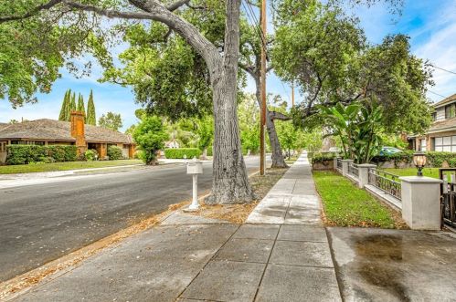 1026 8th Ave, Arcadia, CA 91006-4403
