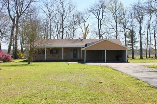 9072 Canezaro Rd, Maringouin, LA 70757-5110