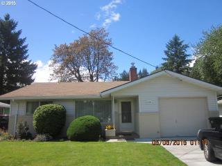 10263 Linwood Ave, Portland OR  97222-2648 exterior