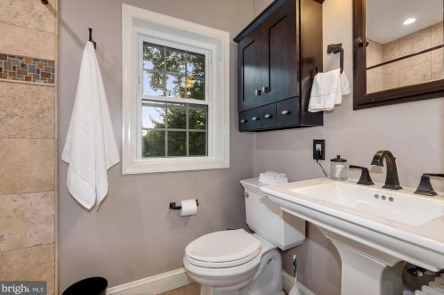 9320 Sudbury Rd, Silver Spring MD 20901-3505 exterior