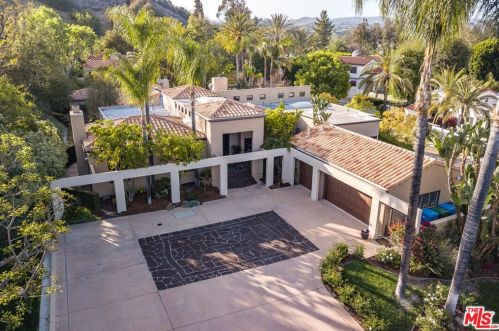 23925 Park Granada, Calabasas, CA 91302-2527