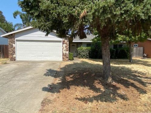 10539 Georgetown Dr, Rancho Cordova, CA 95670-2448