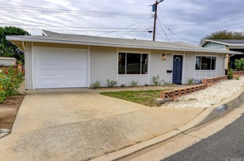 11674 Calvin St, Yucaipa, CA 92399-3523