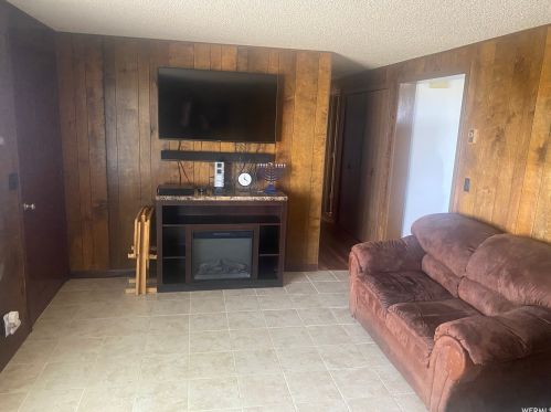 269 6500, Roosevelt, UT 84066-4614