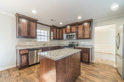 659 Peachtree Rd, Jefferson GA  30549-1558 exterior