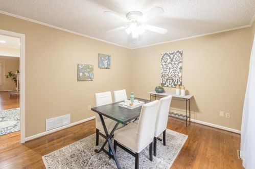 1708 Defoors Walk, Atlanta GA  30318-3012 exterior