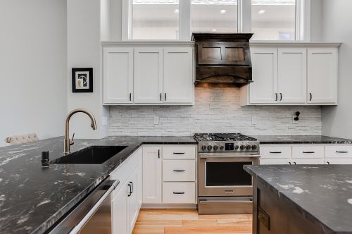 1949 Fulham St, Saint Paul MN  55113-3816 exterior