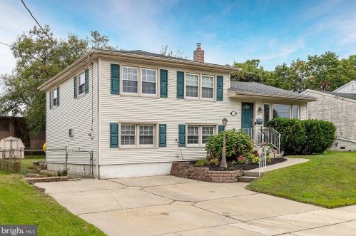 1445 Chestnut Ave, Gloucester, NJ 08030-2233