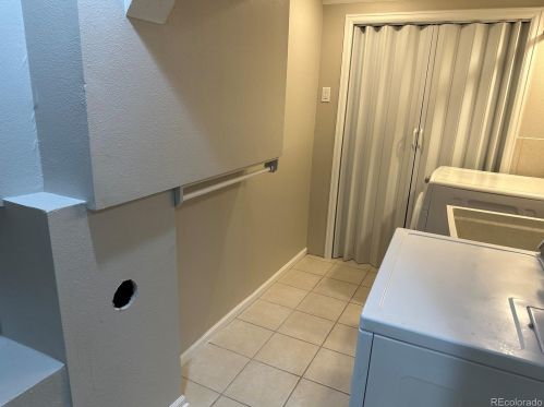 5812 Jericho Way, Aurora CO 80015-3654 exterior